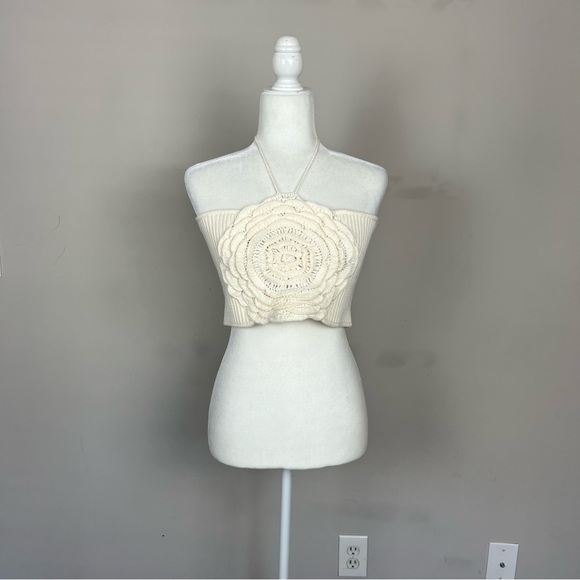 NWT ANTHROPOLOGIE FLAT WHITE KNIT FLORAL CROPPED HALTER TOP SIZE LARGE - Picture 11 of 15